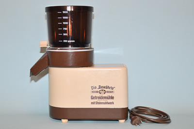 Getreidem&uuml;hle mit Steinmahlwerk