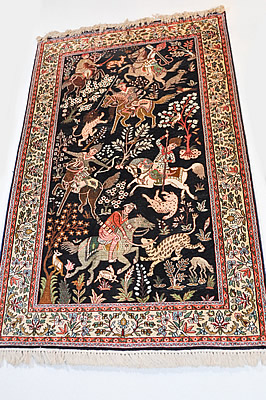 Seidenteppich mit Jagd-Motiven
