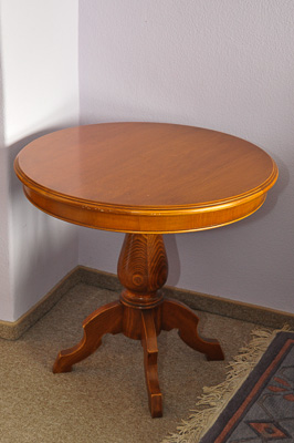 Barocker Rund-Tisch